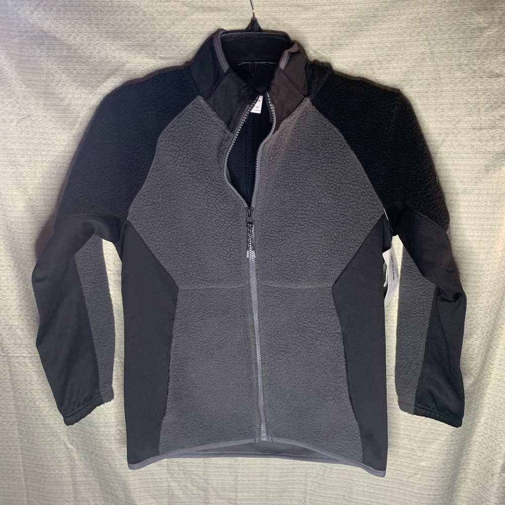 NWT Old Navy Go Warm Jacket Size L 10-12